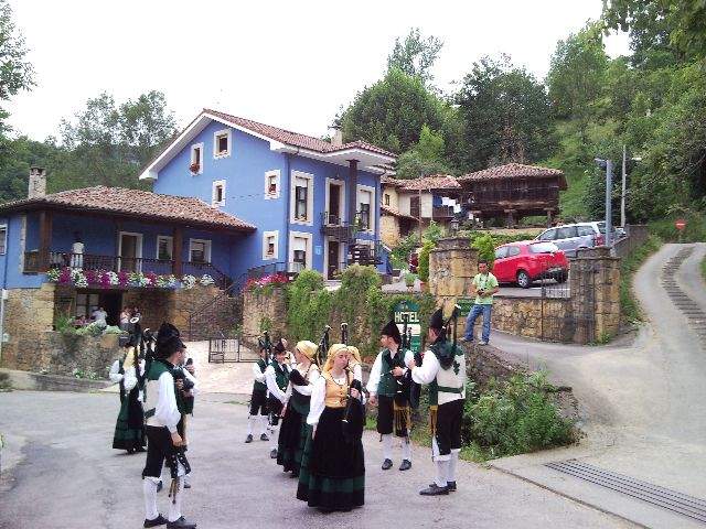 Hotel la Casona de Cardes