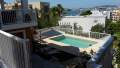 vista de la piscina desde la terraza